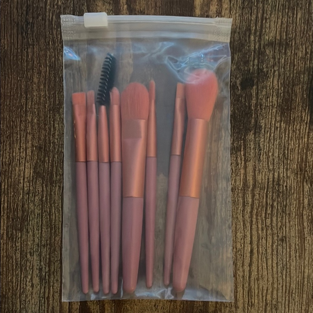 Makeup Brush Collection - Picture 2 of 5
